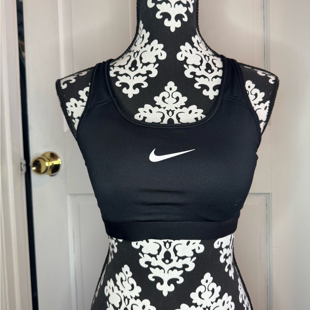 Nike Women's Black Sports Bra